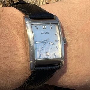 Fossil FS2968 watch, good shape, new battery, new leather strap